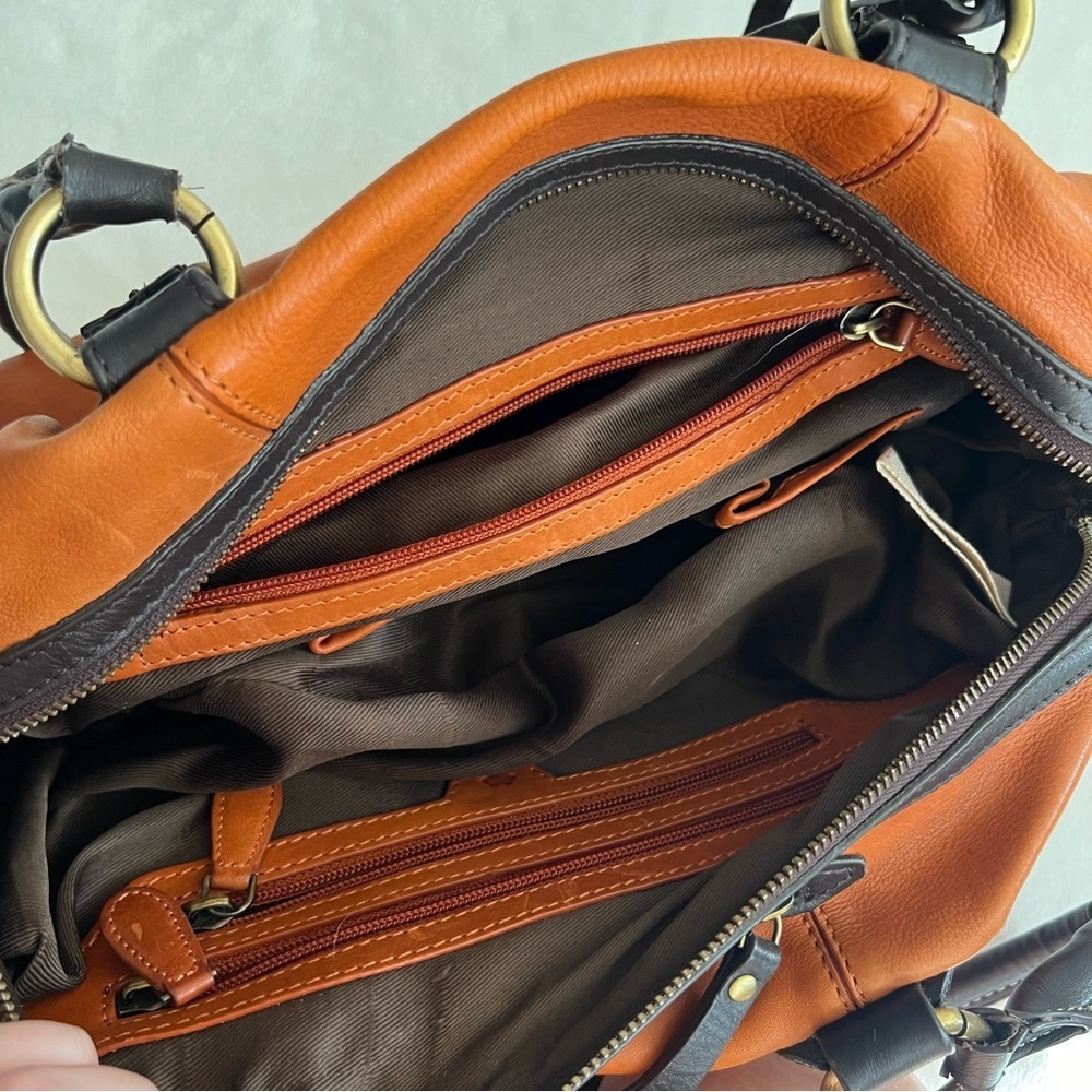 Lucky Brand Buckman Leather Cognac Colored Purse - Picture 14 of 14